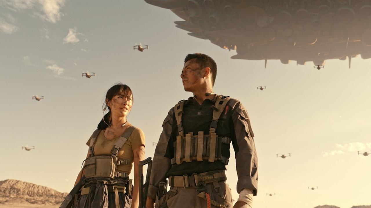 Battlefield: Fall of The World Movie Screenshot 1