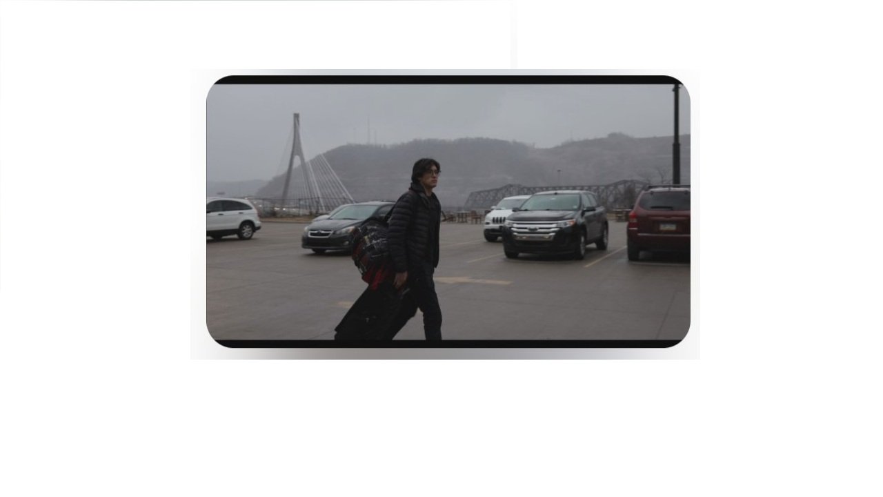 (Not) Alone Movie Screenshot 2