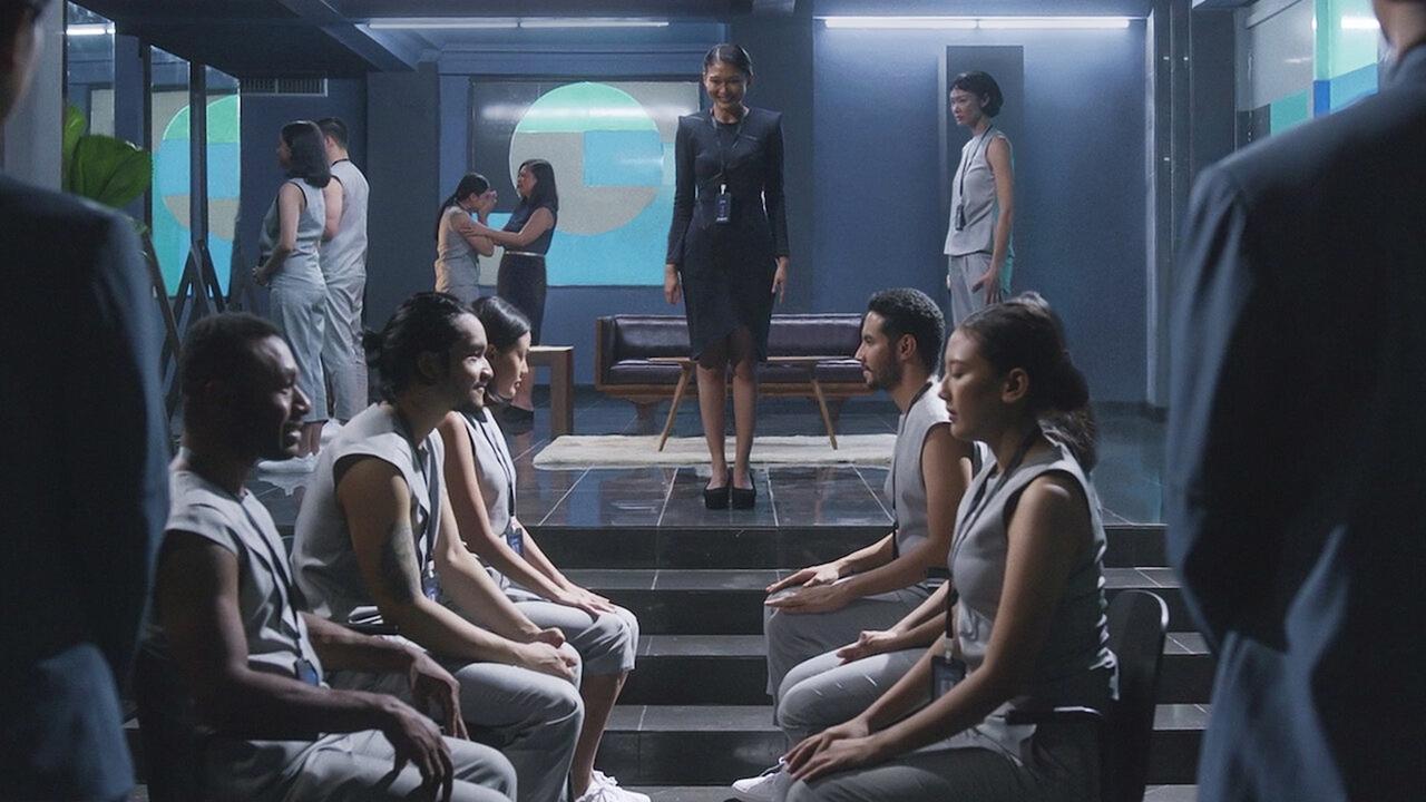 Arini by Love.inc Movie Screenshot 1