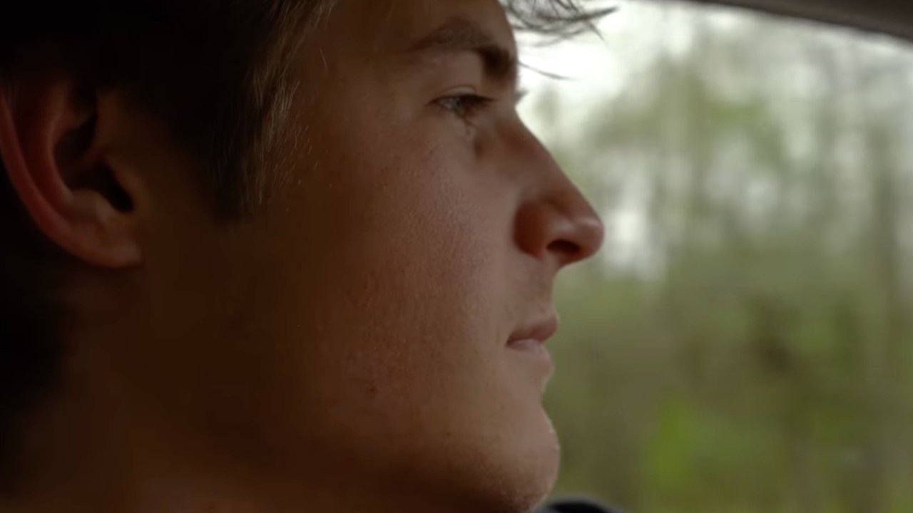 Spooners Movie Screenshot 1